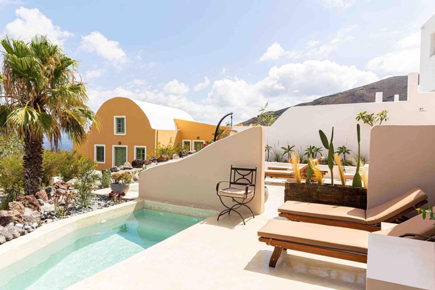 Pink Freud Villas Santorini Oia  Exterior foto
